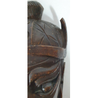 Aziatisch houten masker 